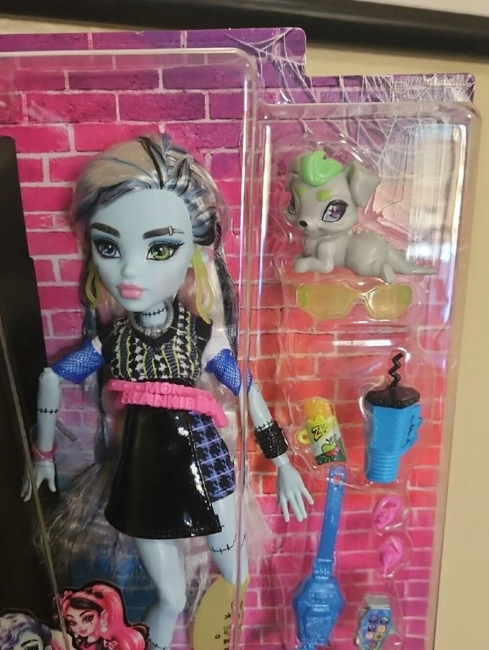 Monster High Frankie Stein Doll — Blue, Black & Pink Accents